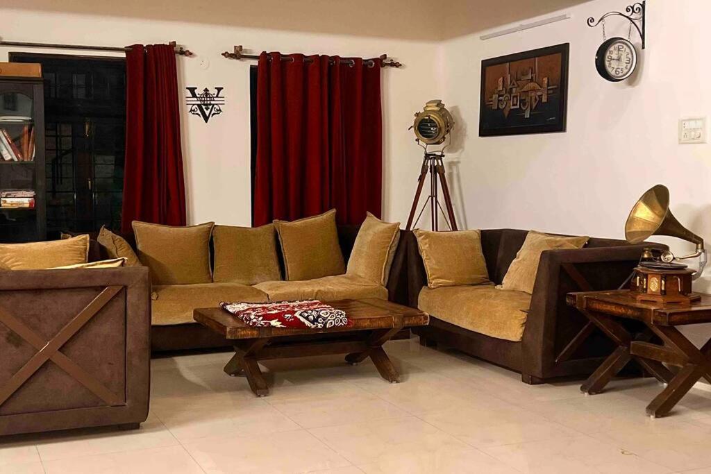 Valecha Villa Entire 4Bhkbunglow With 5000 Sq Ft Garden Lonavala Bagian luar foto