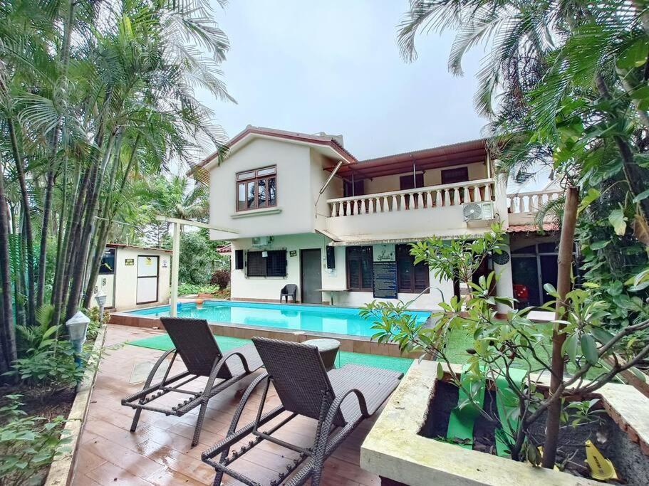 Valecha Villa Entire 4Bhkbunglow With 5000 Sq Ft Garden Lonavala Bagian luar foto